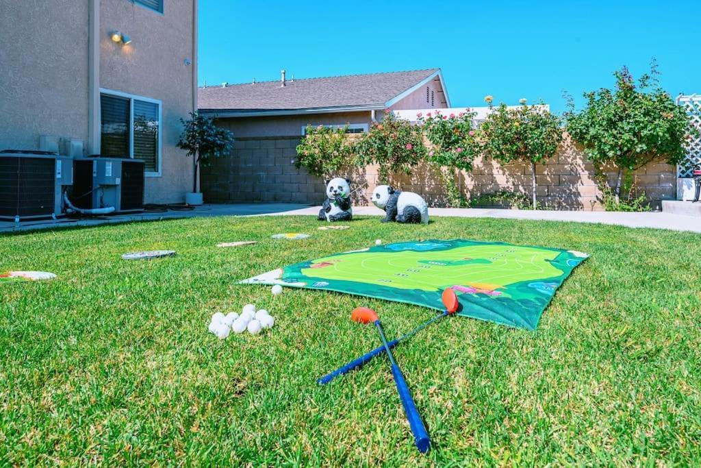 La Sunny House Beautiful Yard 7 Rooms 4 Bathrooms Near Disneyland & Hollywood & Downtown Hacienda Heights Kültér fotó