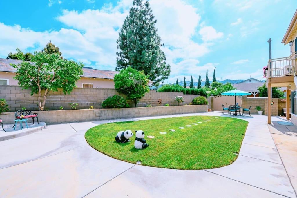 La Sunny House Beautiful Yard 7 Rooms 4 Bathrooms Near Disneyland & Hollywood & Downtown Hacienda Heights Kültér fotó